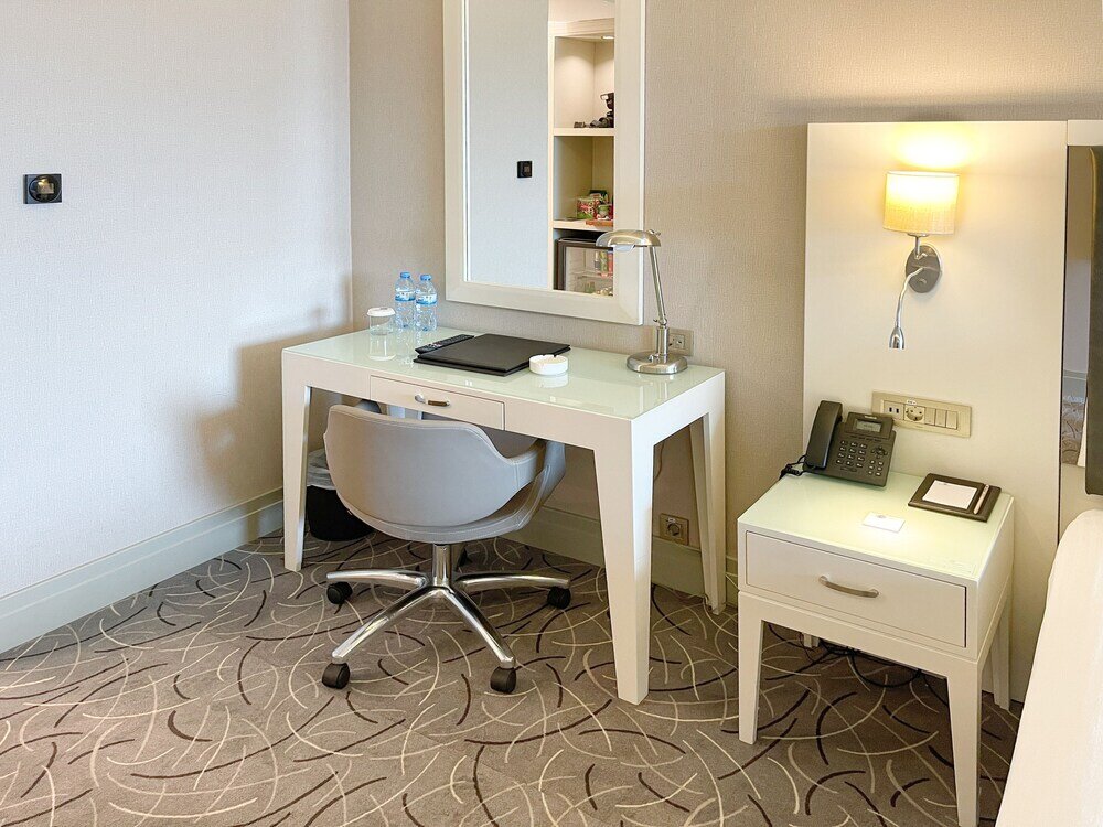 Ван: The Conforium Hotel Van