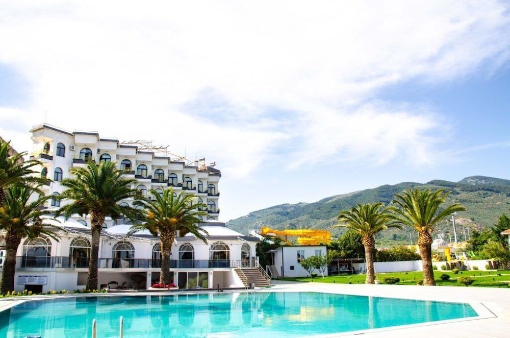 Serenita Beach Hotel — фото 3