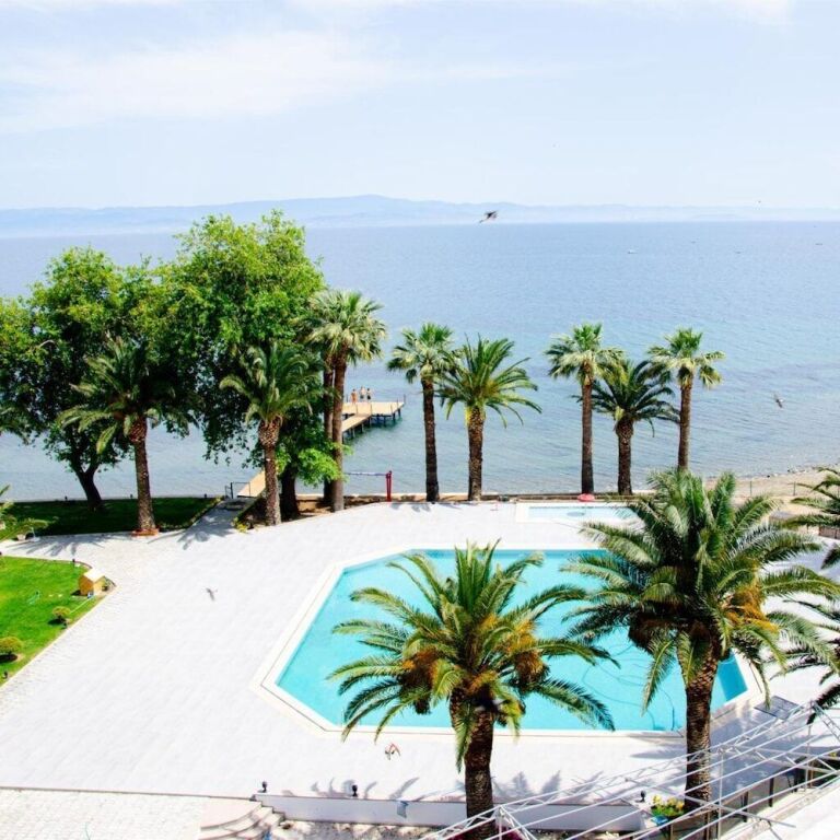 Алтынолук: Serenita Beach Hotel