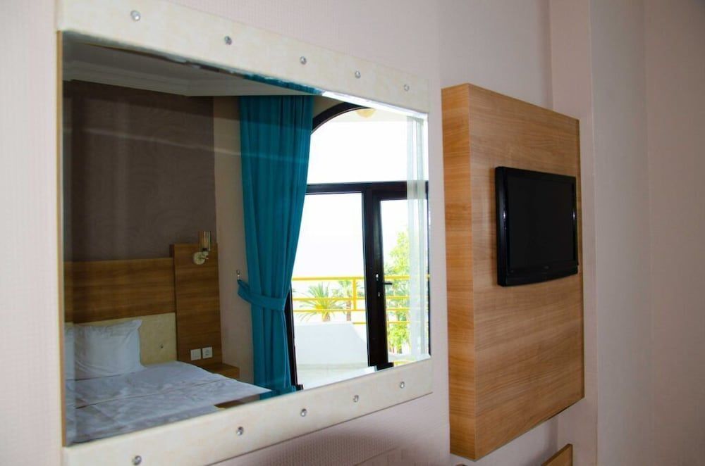 Алтынолук: Serenita Beach Hotel