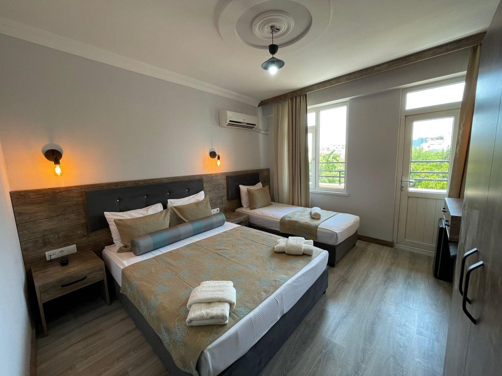 Анталья: Seven City Hotel
