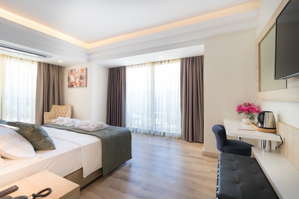 Турунч: Amossia Elit Butik Otel