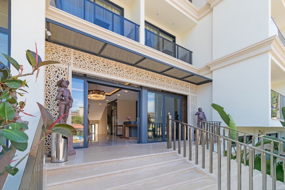 Турунч: Amossia Elit Butik Otel