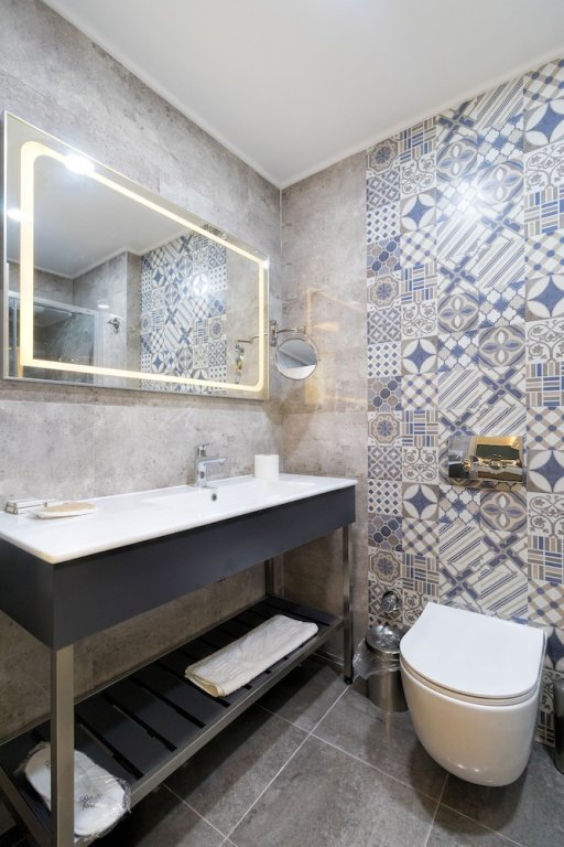 Турунч: Amossia Elit Butik Otel