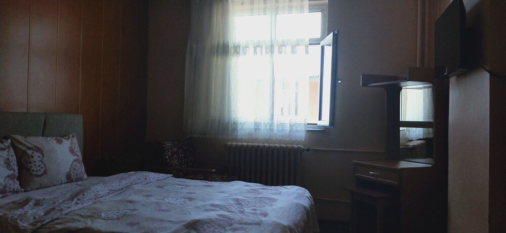 carousel image 4