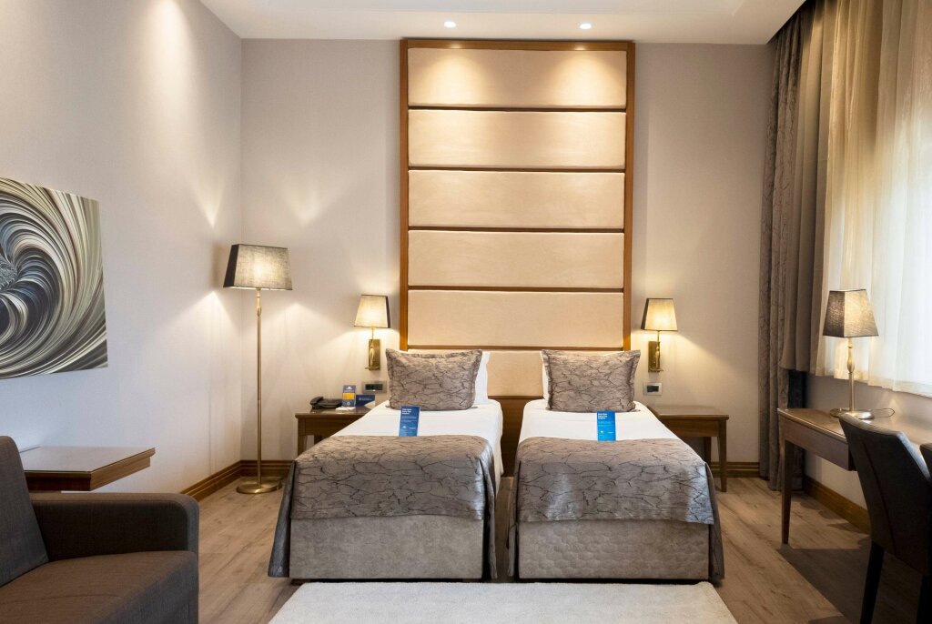 Стамбул: Days Hotel by Wyndham Istanbul Maltepe