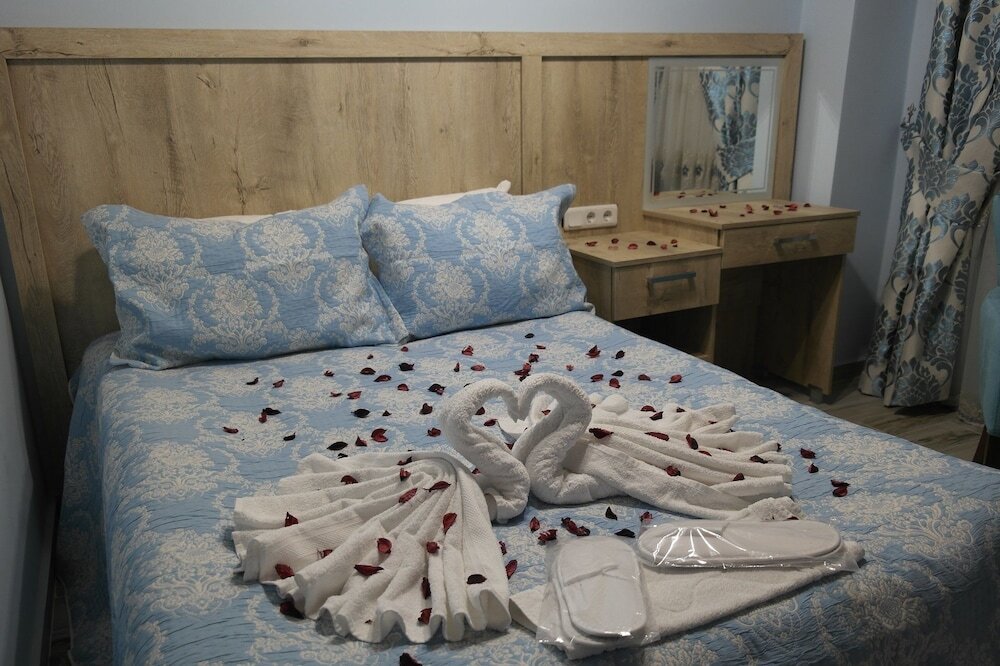 Сайл: Armoni Motel