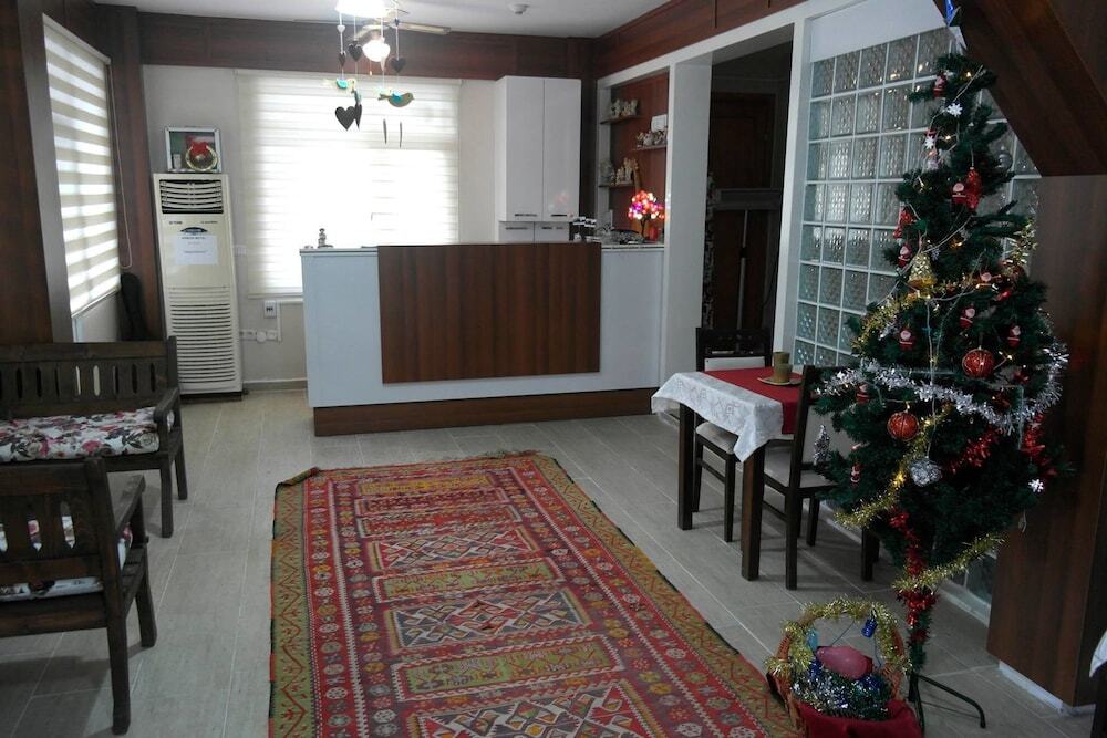 Сайл: Armoni Motel