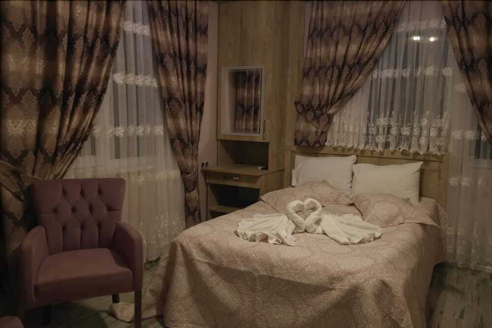 Сайл: Armoni Motel