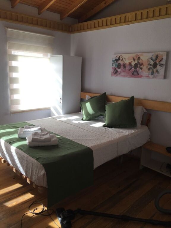 Бозджаада: Athenada Otel