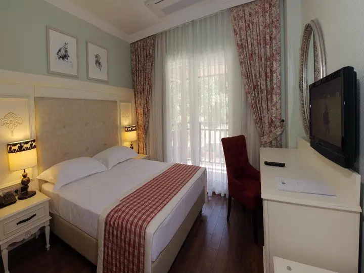 Padok Premium Hotel Stables — фото 1