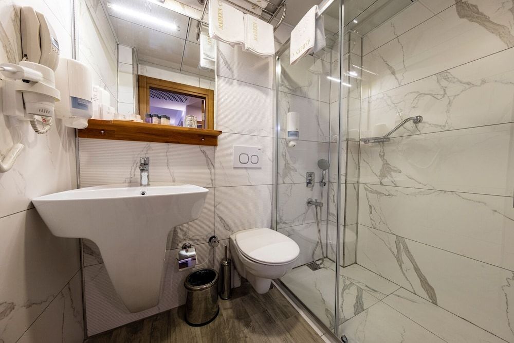 Эскишехир: Madeen City Hotel