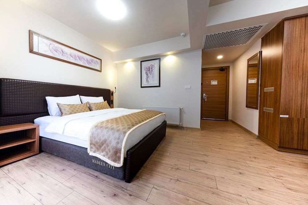 Эскишехир: Madeen City Hotel