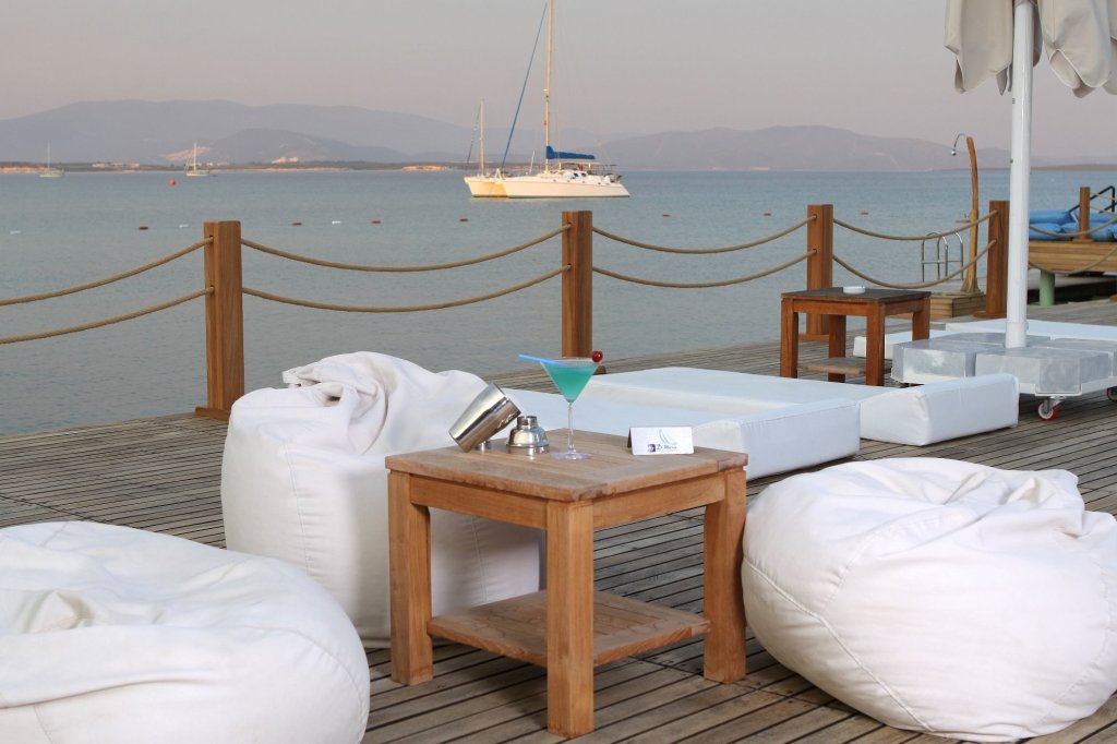 Капикири: Yacht Club