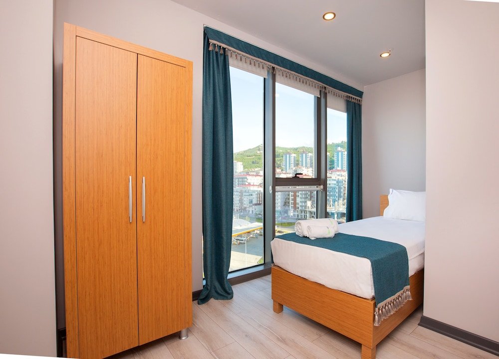 Йомра: Marina Green Suit Hotel
