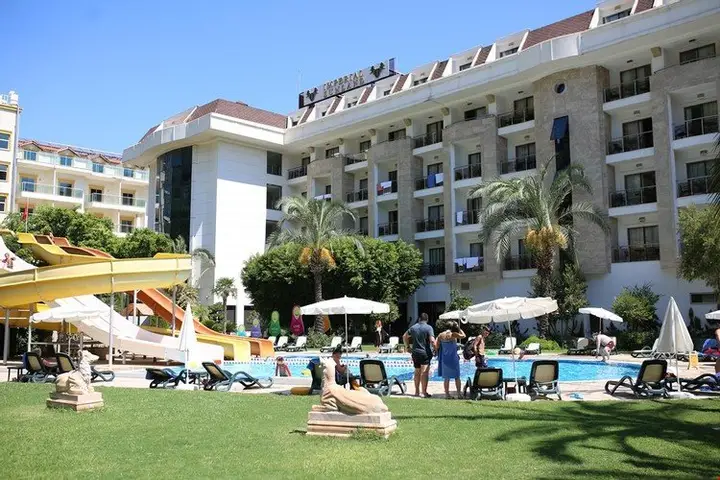 Imperial Sunland Family Resort Hotel — фото 2