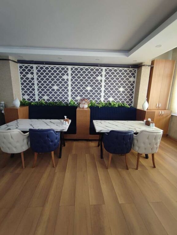Токат: Plevne Otel