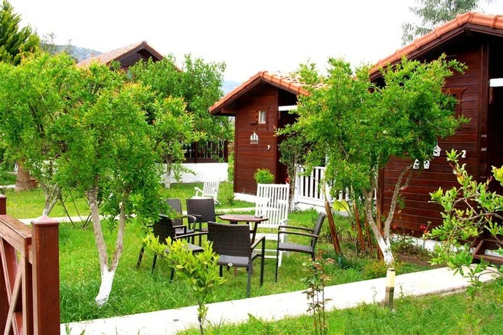 Чиралы: La Boutique Hemerans Çıralı
