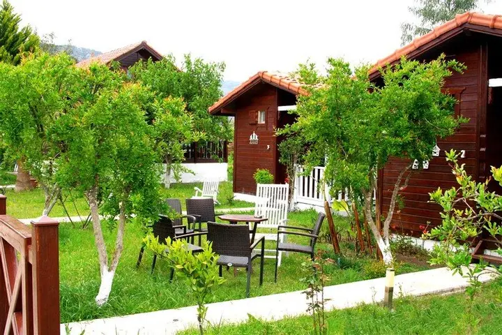 Чиралы: La Boutique Hemerans Çıralı
