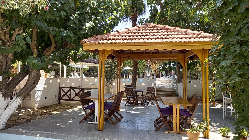 Датча: Hotel Tropicana