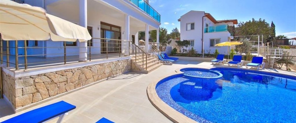 Каш: Villa James 6