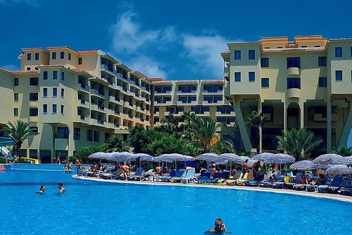 Окурджалар: Club Hotel Sidera