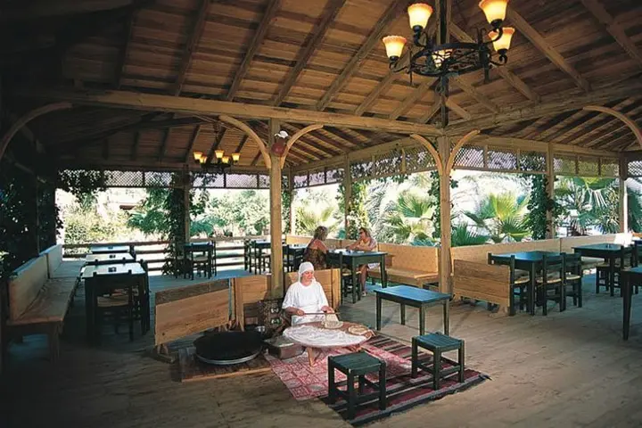 Окурджалар: Club Hotel Sidera