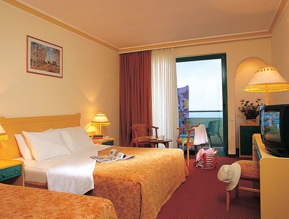 Окурджалар: Club Hotel Sidera