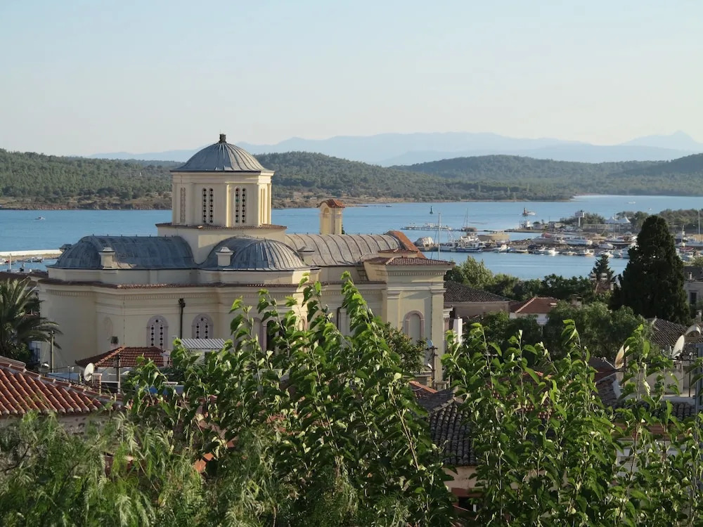 Айвалык: Cunda Sakin Hotel