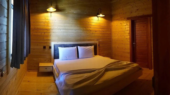 Эрдек: Pina Mor Luxury Bungalows - Tas Evler
