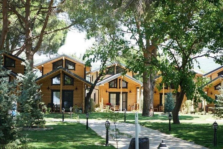 Эрдек: Pina Mor Luxury Bungalows - Tas Evler