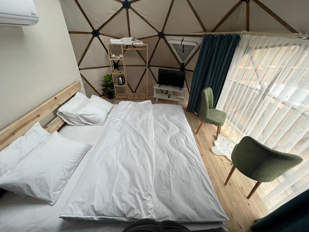 Кумлуджа: The Hill Glamping