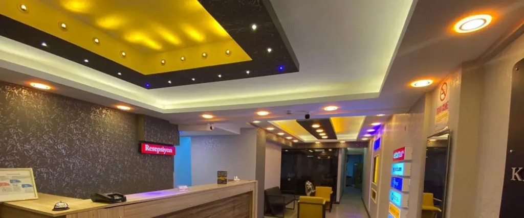 Измир: Karşıyaka Plus Otel