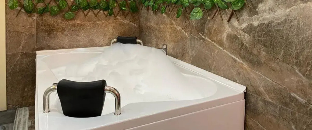 Измир: Karşıyaka Plus Otel