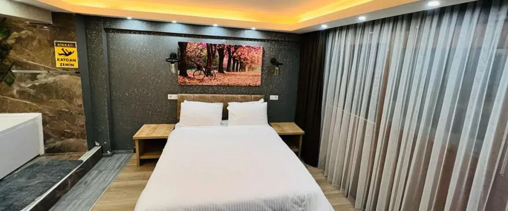 Измир: Karşıyaka Plus Otel