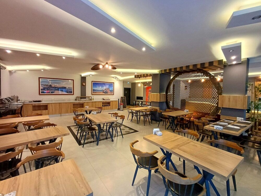 Helvaci: Del Puerto Hotel