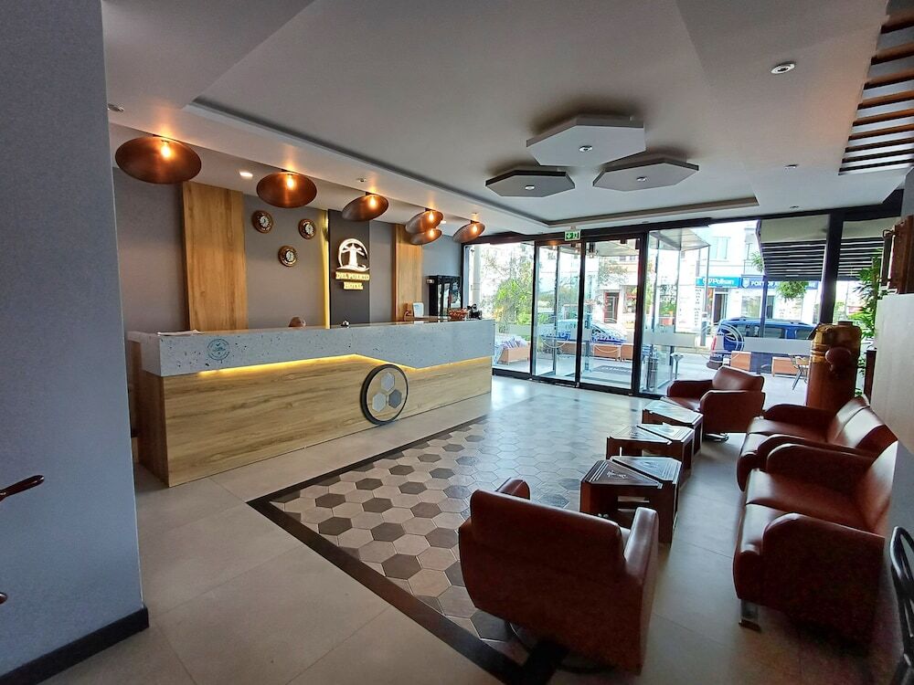 Helvaci: Del Puerto Hotel