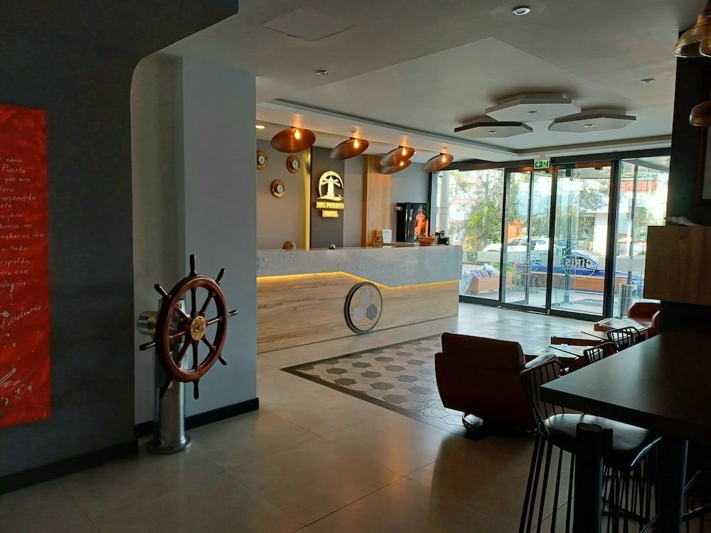 Helvaci: Del Puerto Hotel