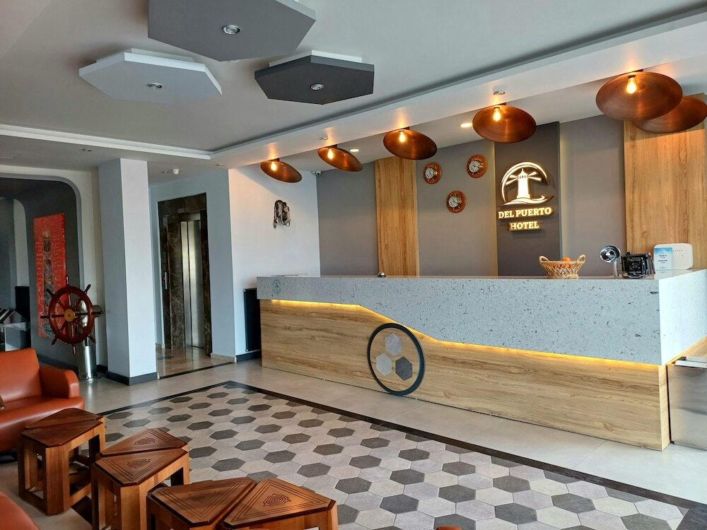 Helvaci: Del Puerto Hotel