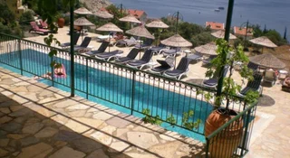 Турунч: Serana Suites Apart