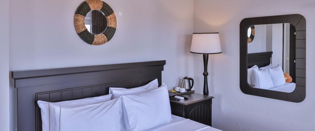 Каш: Hill House Adult Only +14