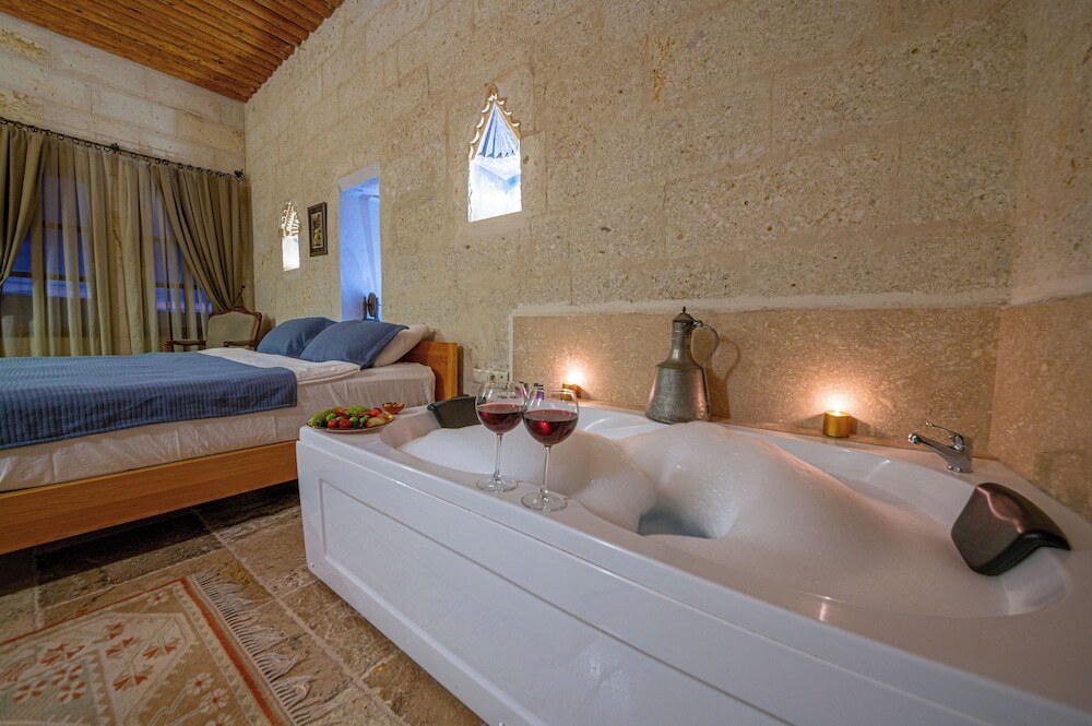 Мустафапаша: Kapalos Cave Hotel