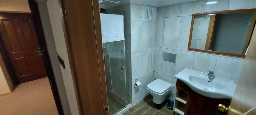 Бурхание: Blue Port Hotel