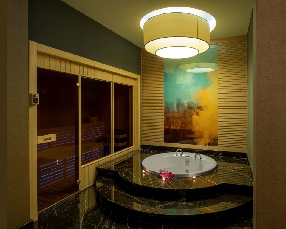 Маниса: DoubleTree by Hilton Manisa