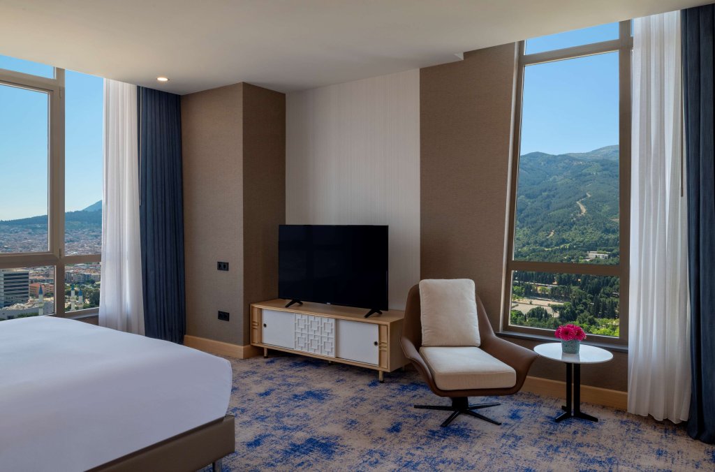 Маниса: DoubleTree by Hilton Manisa
