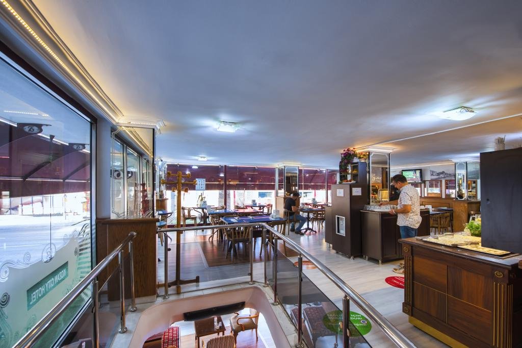 Измир: Kozan City Hotel