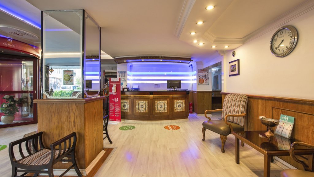 Измир: Kozan City Hotel