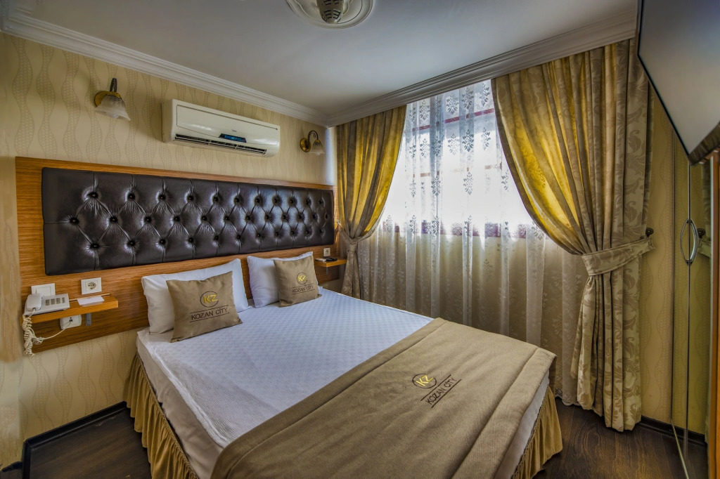 Измир: Kozan City Hotel