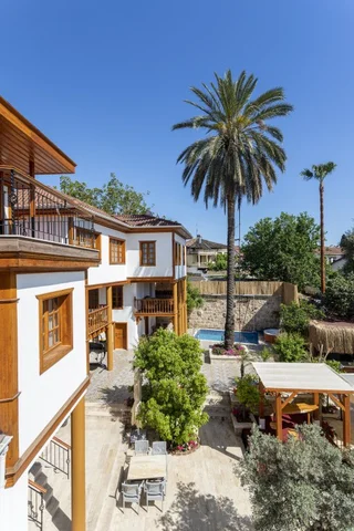 Анталья: Отель WOO Town Suites