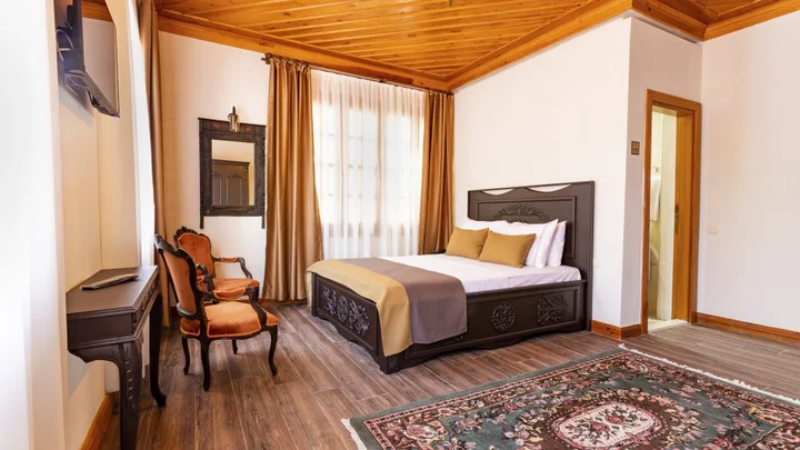 Анталья: Отель WOO Town Suites